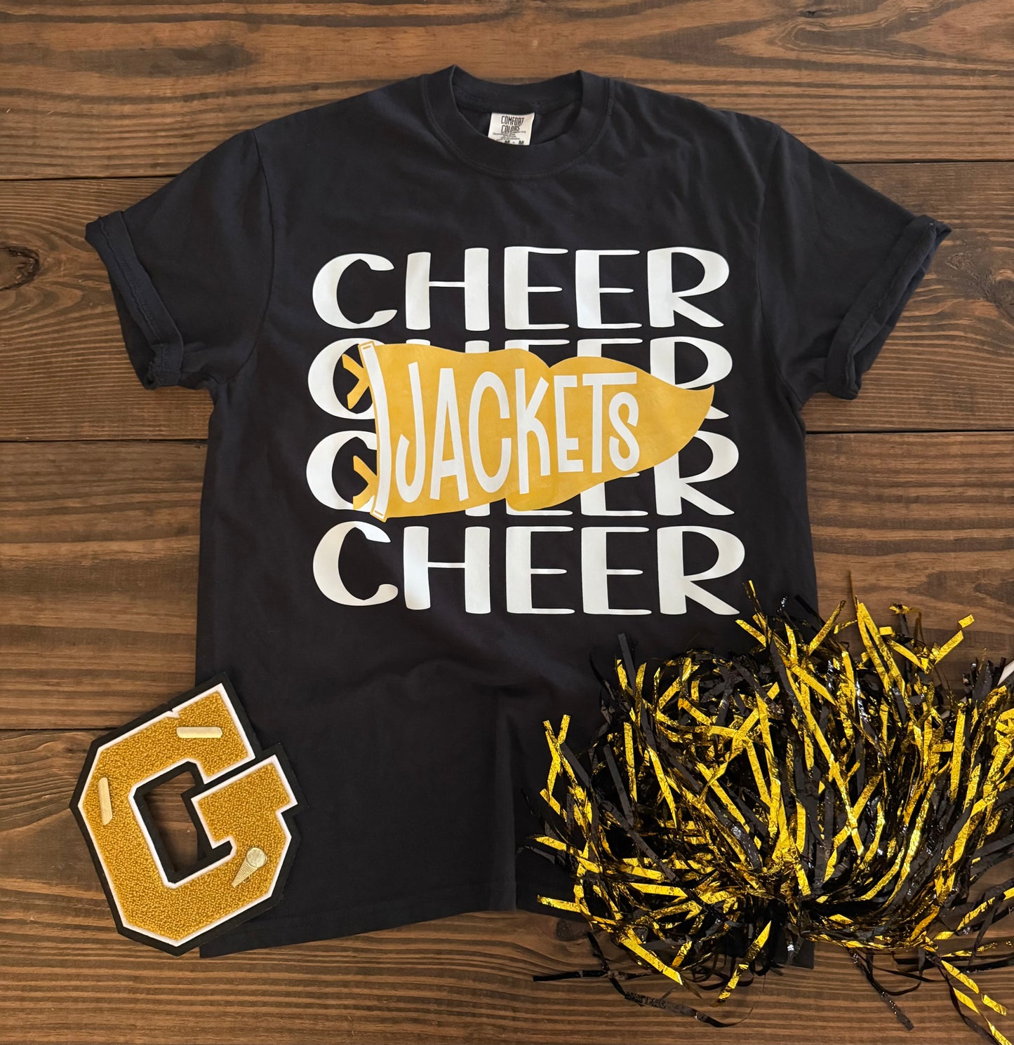 JACKETS CHEER